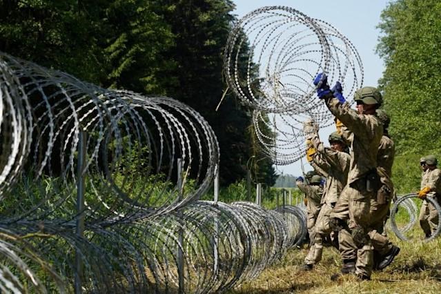 Ba Lan ghi nhận số người vượt biên trái phép cao kỷ lục tại khu vực biên giới với Belarus (10/08/2021)